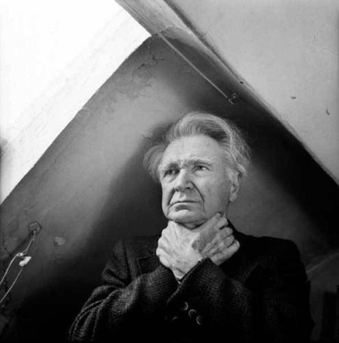 ㅤ▎反先知每个人身上都沉睡着一个先知，他醒来时，世上就又多了一分邪恶……...每个人都在等待他的那个时刻，好提出些什么东西：管它是什么东西